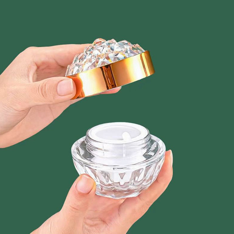 Luxury Diamond 50g Glass Face  - огляд і ціна Luxury Skincare Samples