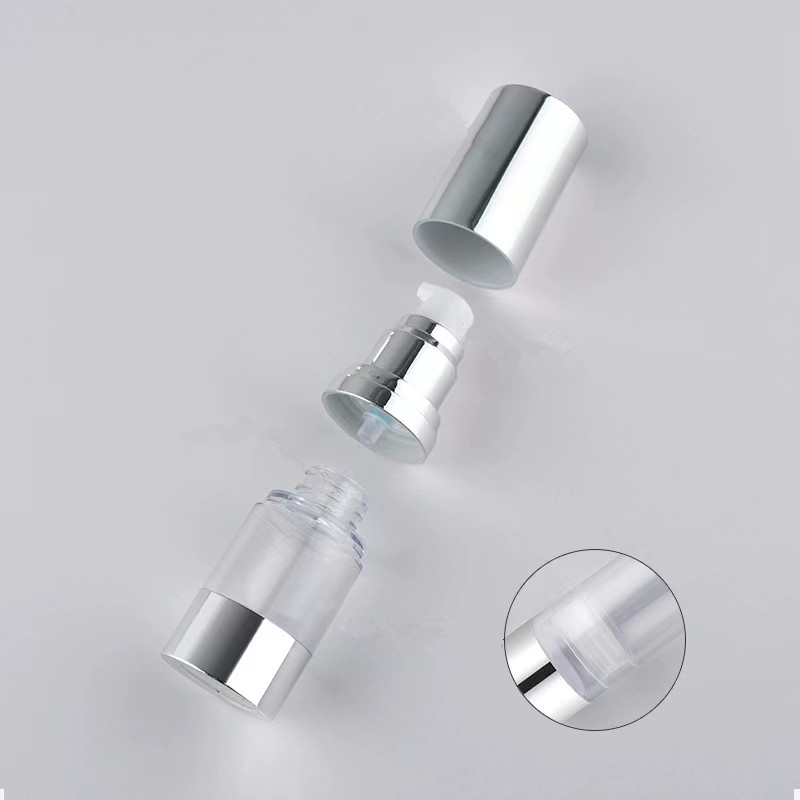 Bright/Matte Silver Vacuum Bot - огляд і ціна Luxury Skincare Samples